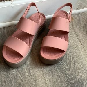 BROOKLYN LOW WEDGE WOMENS PLATFORM SANDALS Pale Blush